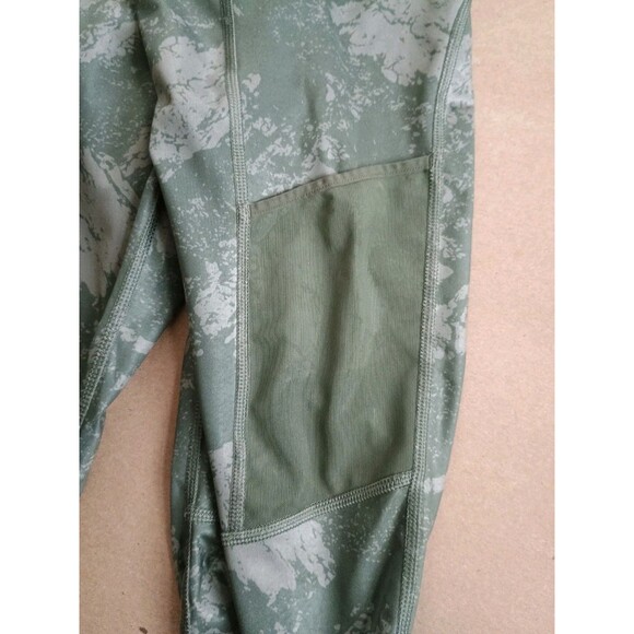 REI Co Op Leggings Womens L Green Camo Pockets Yoga Gym Hike Athleisure Run - Picture 4 of 6